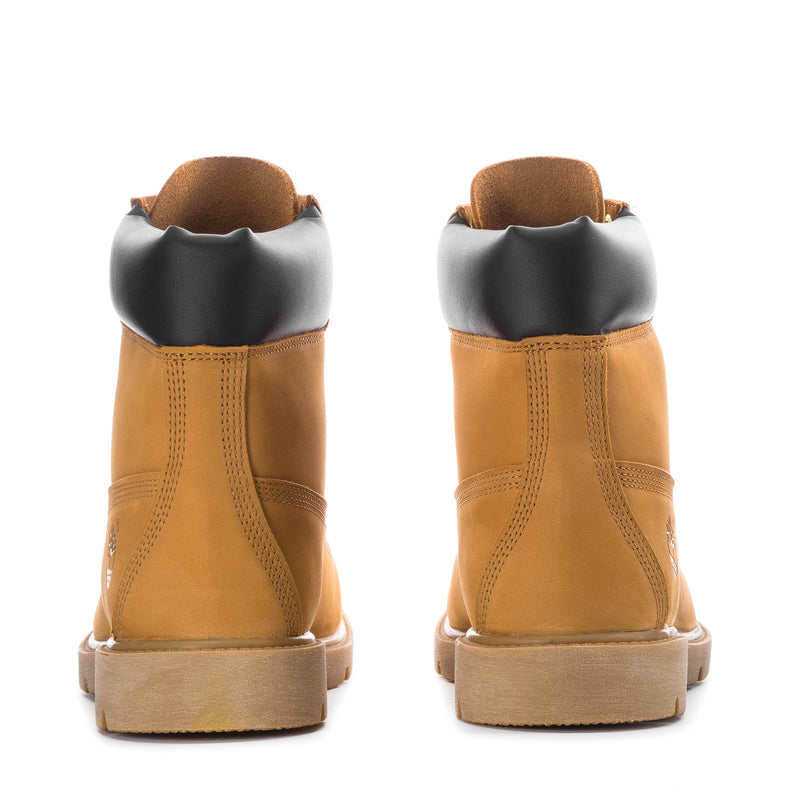 Wheat men’s waterproof boot with black heel collar, padded collar and back seam detail