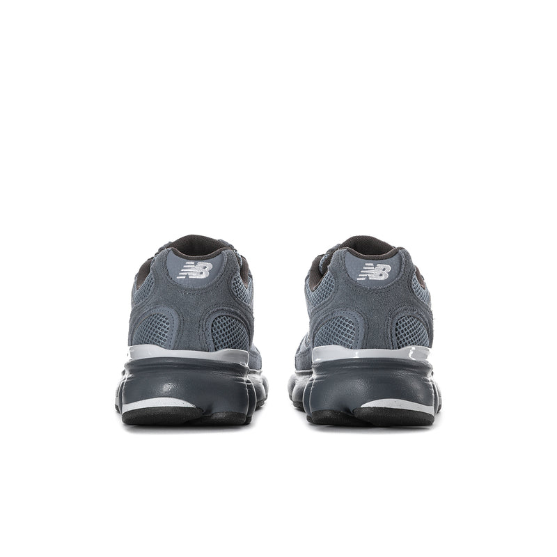 Mens sneakers, blue and gray with black heel details and thick rubber outsole
