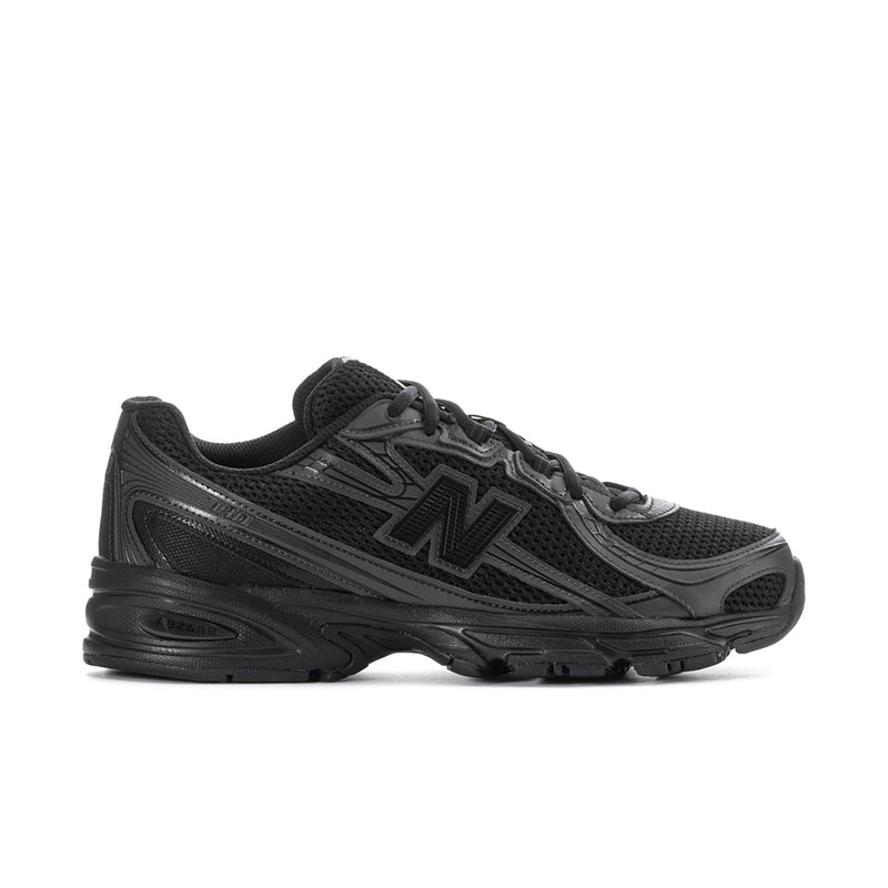 Men's New Balance lace-up running shoe, black with light gray logo accents