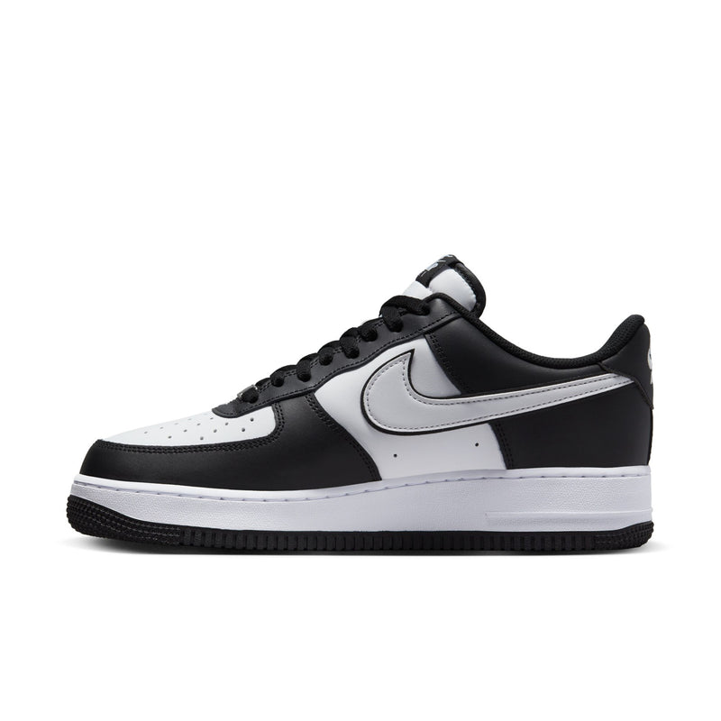 Nike Air Force 1 Low black and white low-top sneakers with lace-up and swoosh