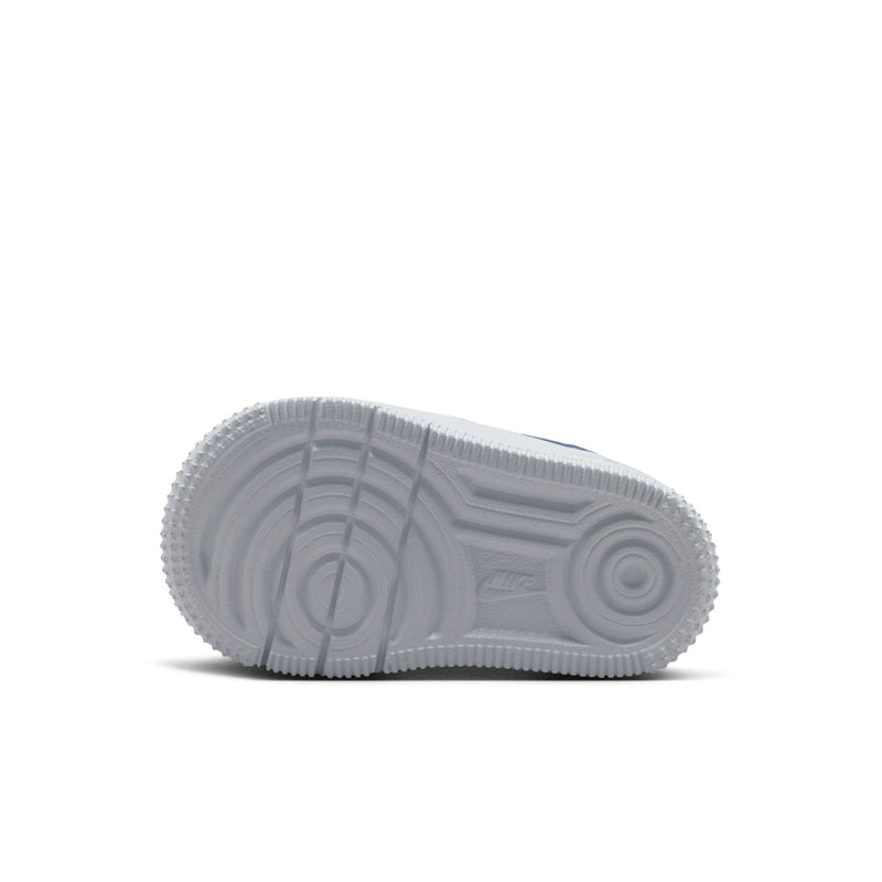 Toddler low-top sneaker outsole, textured rubber tread in light gray