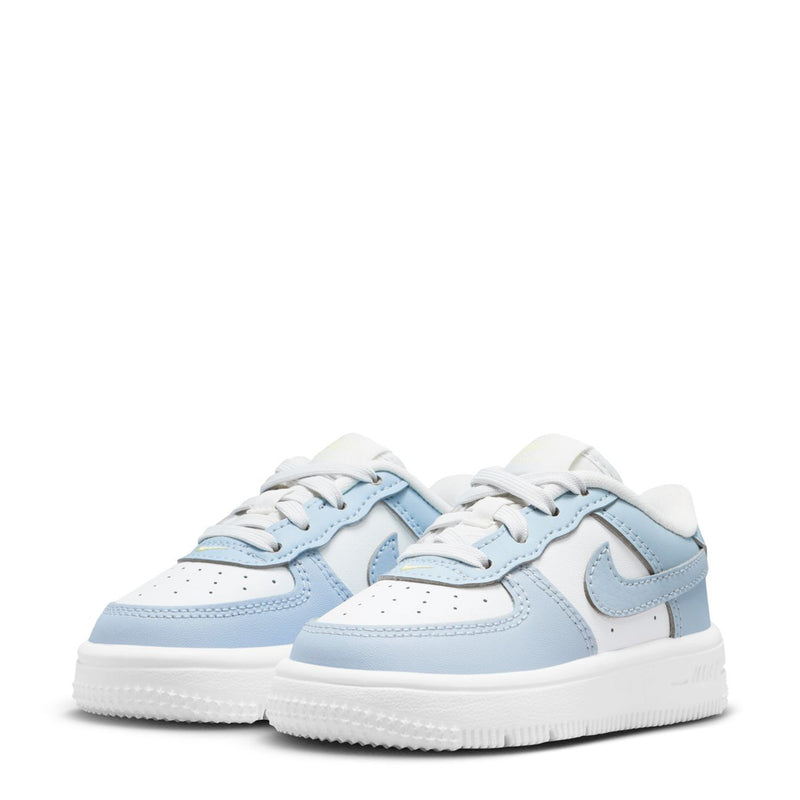 Toddler Nike Air Force 1 sneakers pair, light blue and white, front-side view