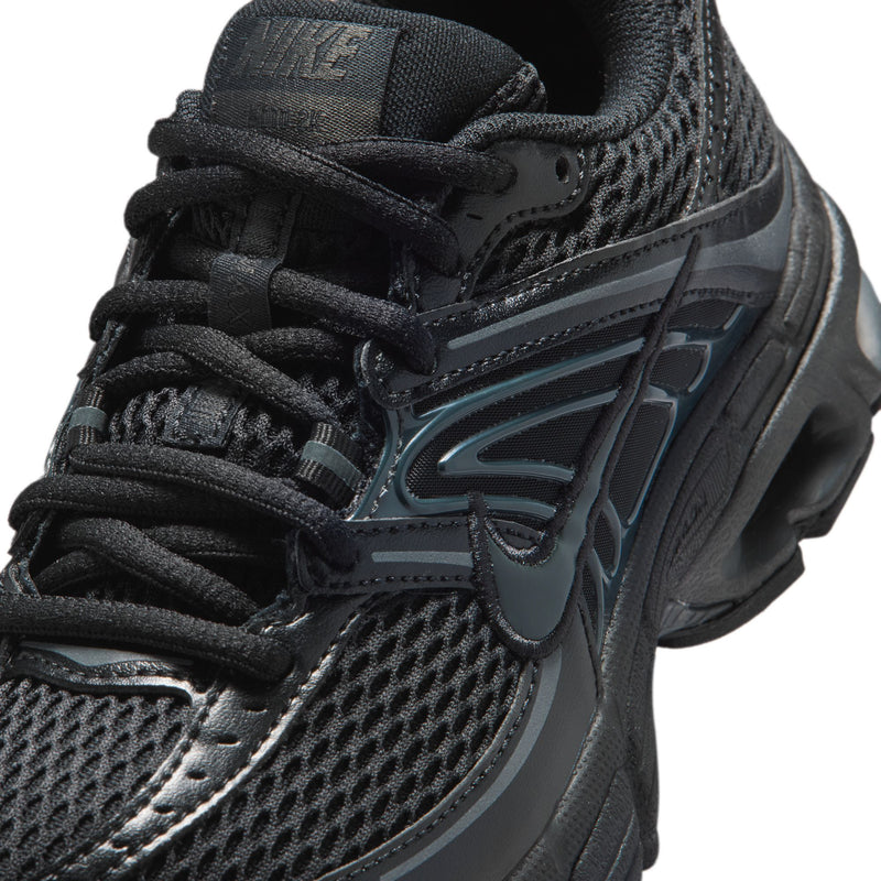 Youth black mesh sneakers with laces and side swoosh detail