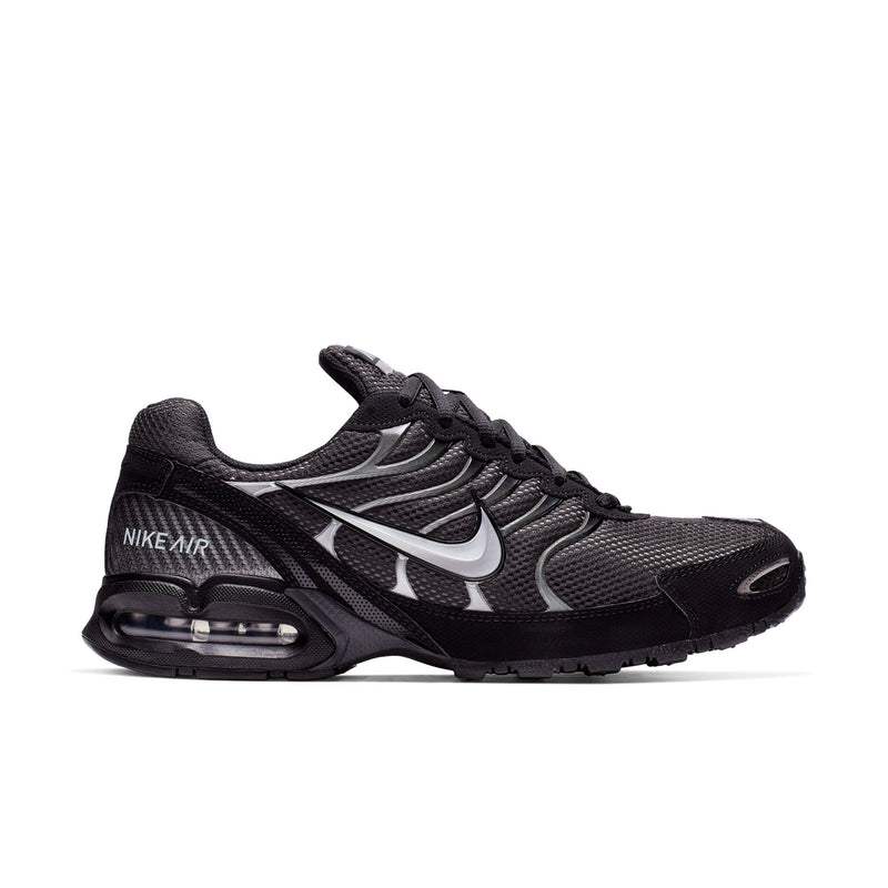 Men's Nike Air Max running shoe in dark black with silver Swoosh and visible heel Air unit