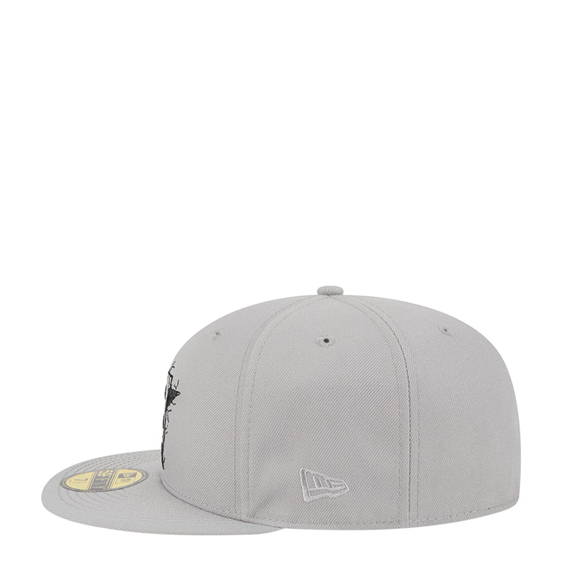 Grey baseball cap with white star logo embroidery and matching underbrim