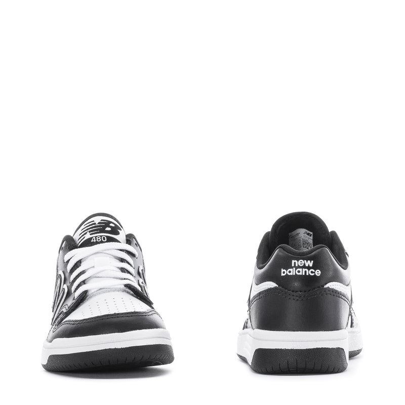 Kids' New Balance 480 wide sneakers, heel view with 'new balance' branding