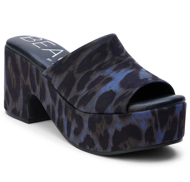 Beach by Matisse Women's Terry Sandals