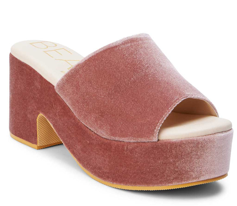 Beach by Matisse Women's Terry Sandals