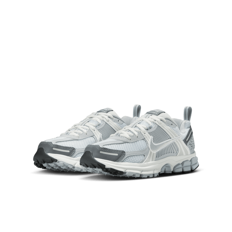 Big Kids' Nike Vomero 5 "Pure Platinum Metallic Silver"