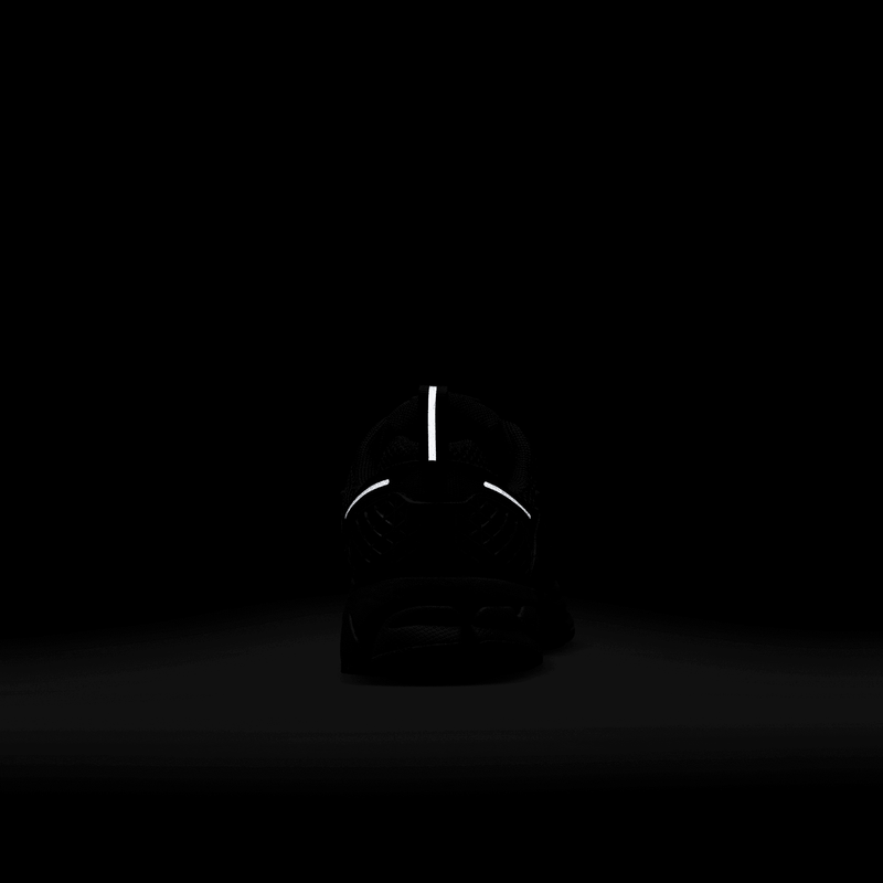 Big Kids' Nike Vomero 5 "Triple Black Noir"