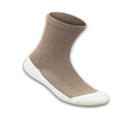 Unisex Orthofeet Biosoft Relaxed Fit Unisex Socks in Khaki. Sku: SOCK3A3