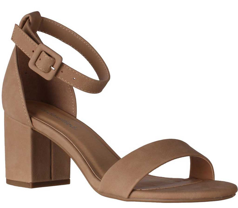 City Classified Women's Cake Pumps