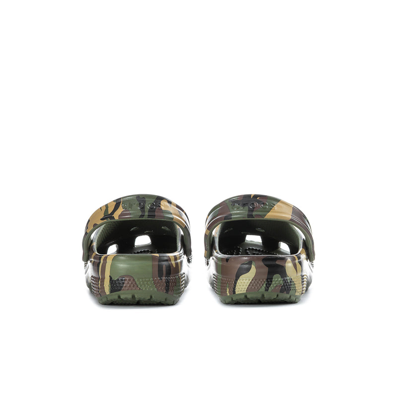 Men's camouflage clogs, back view with heel strap and rounded toe