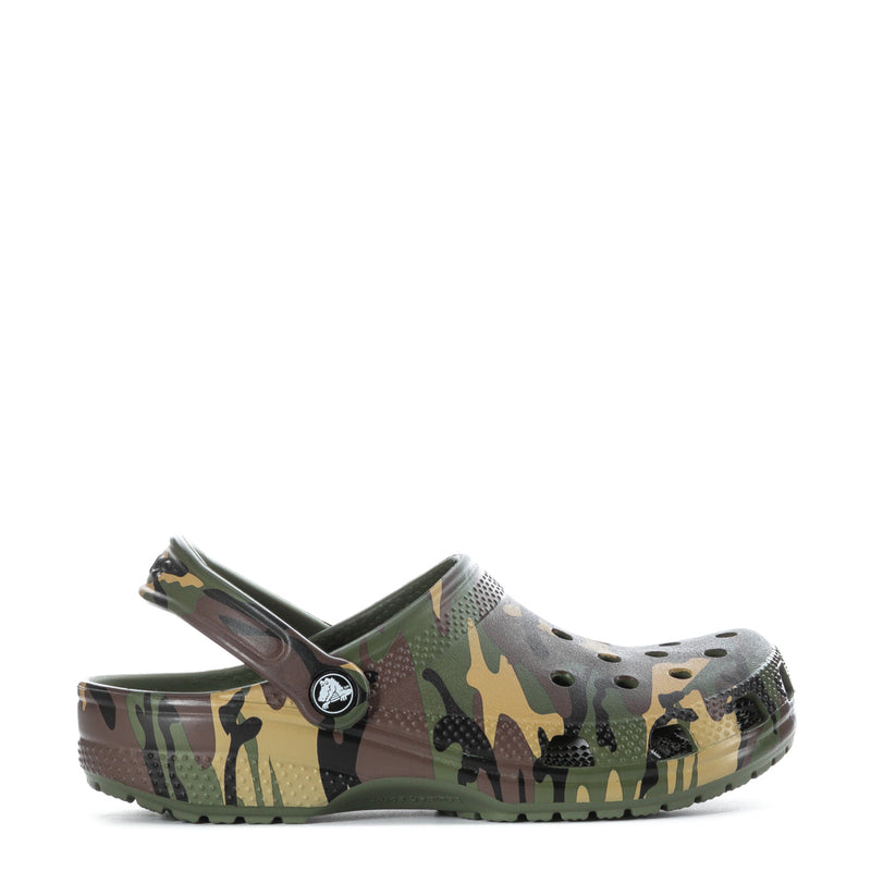 Youth camo clogs with round toe, perforations, and adjustable back strap