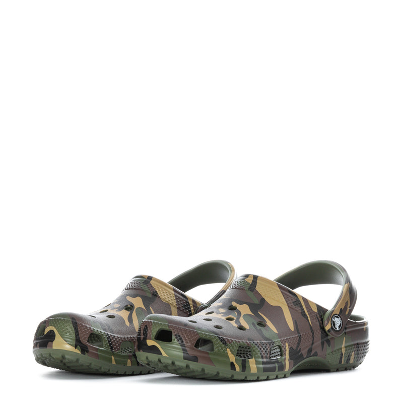 Youth camo clogs with perforated upper, round toe, and back strap