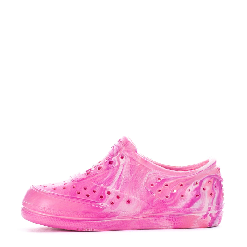 Toddler pink sneaker with perforations and sculpted toe cap