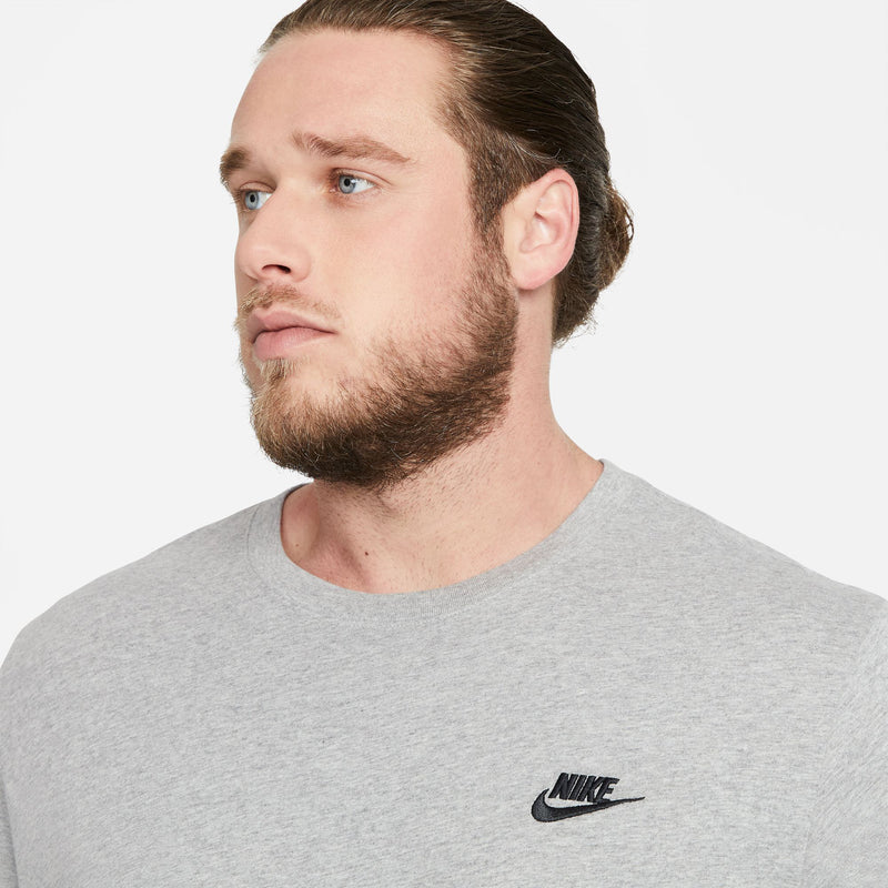 Men's heather grey Nike short-sleeve tee with small chest logo close-up