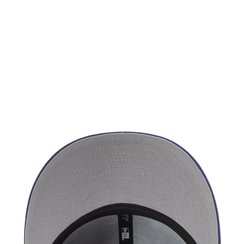 Gray inner brim with black band detail on baseball cap