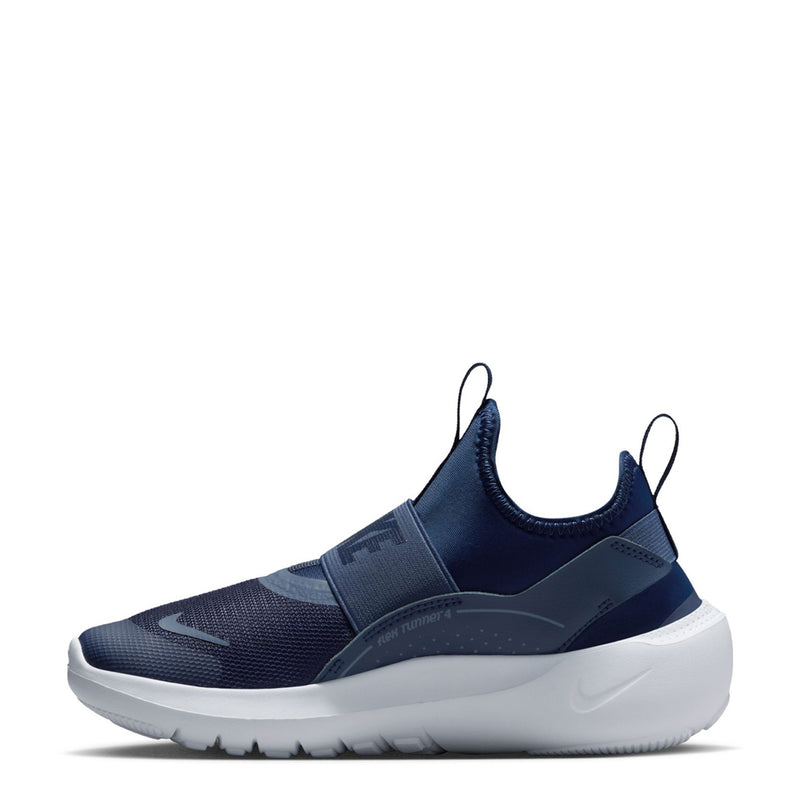 Youth navy running shoe with elastic strap and white outsole, Nike swoosh.