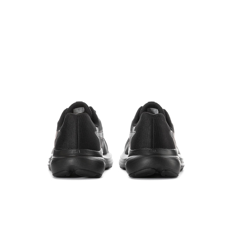 Men's Gel Contend 10 Wide black sneakers with rear cushioning and logo heel panel
