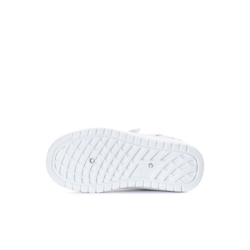 Toddler skate shoe outsole tread, white rubber sole