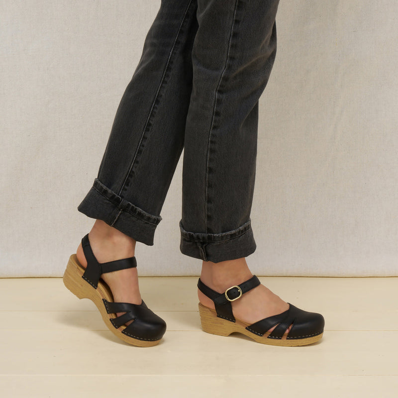 Women's Dansko Margreta Mary Jane Clog in Black. Sku: 70021421