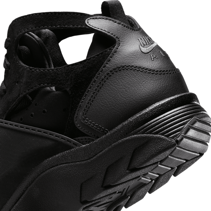 Men's Nike Air Trainer Huarache "Triple Black"