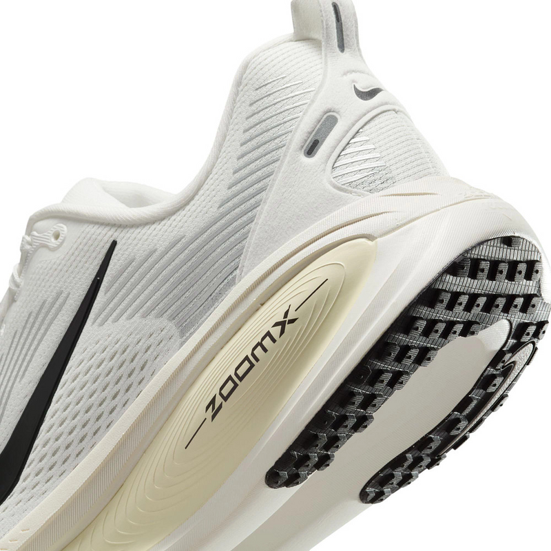 Men's Nike Vomero 18