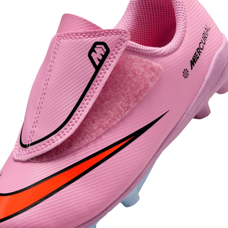 Kids pink soccer cleat close-up of side stripe, stitching, and collar logo