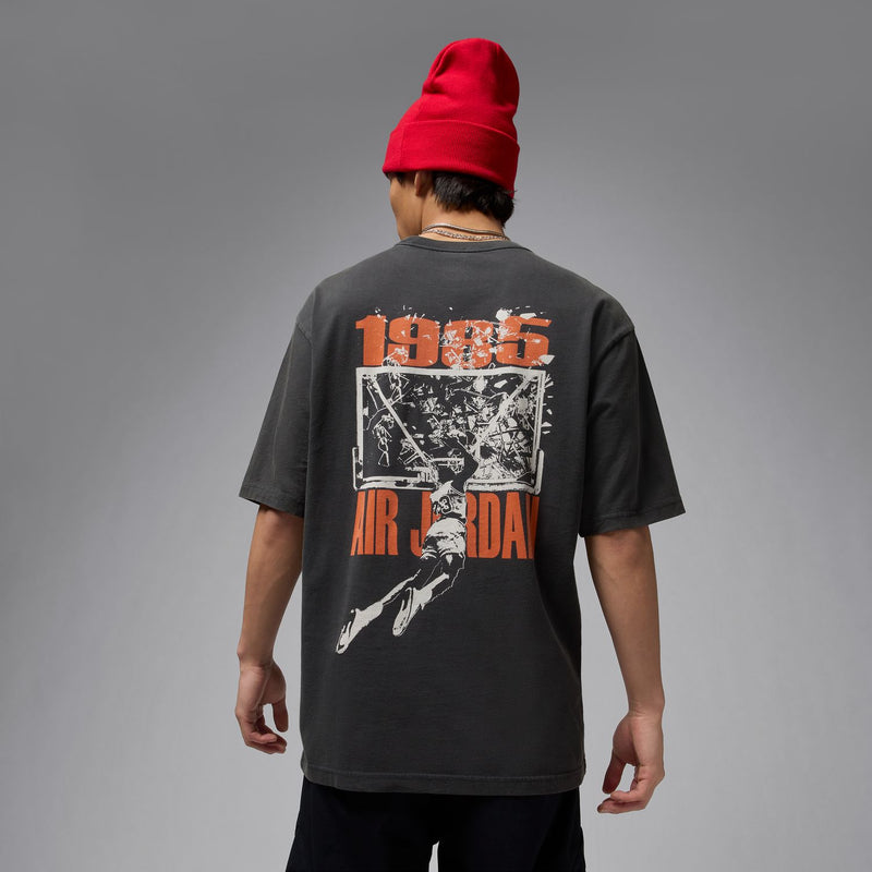 Black oversized crewneck T-shirt with large back graphic print