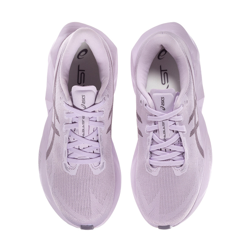 Women's lavender sneakers with laces, cushioned tongue, and padded collar