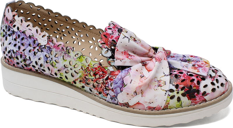 Women's Django & Juliette Omilla in Pastel Multi-White Sole Leather. Sku: DJ18527PZ5LE