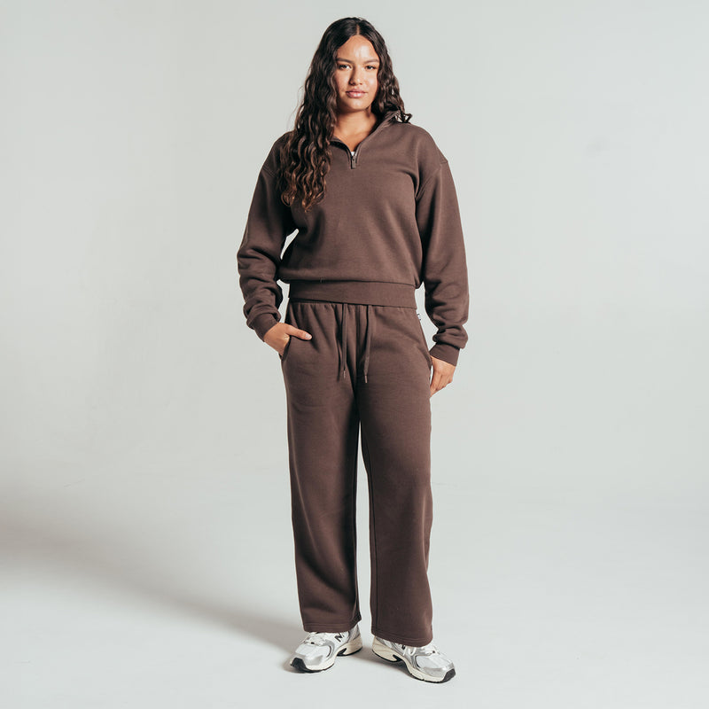 Women's chocolate brown fleece pants with drawstring waist and open hem