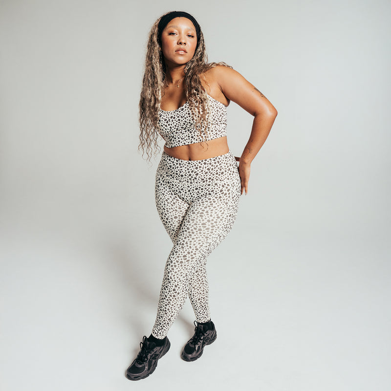 Women's animal dot print pocket leggings, full-length with tapered legs