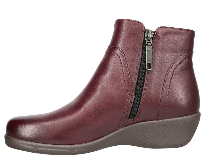 Propet Women's Waverly Boots