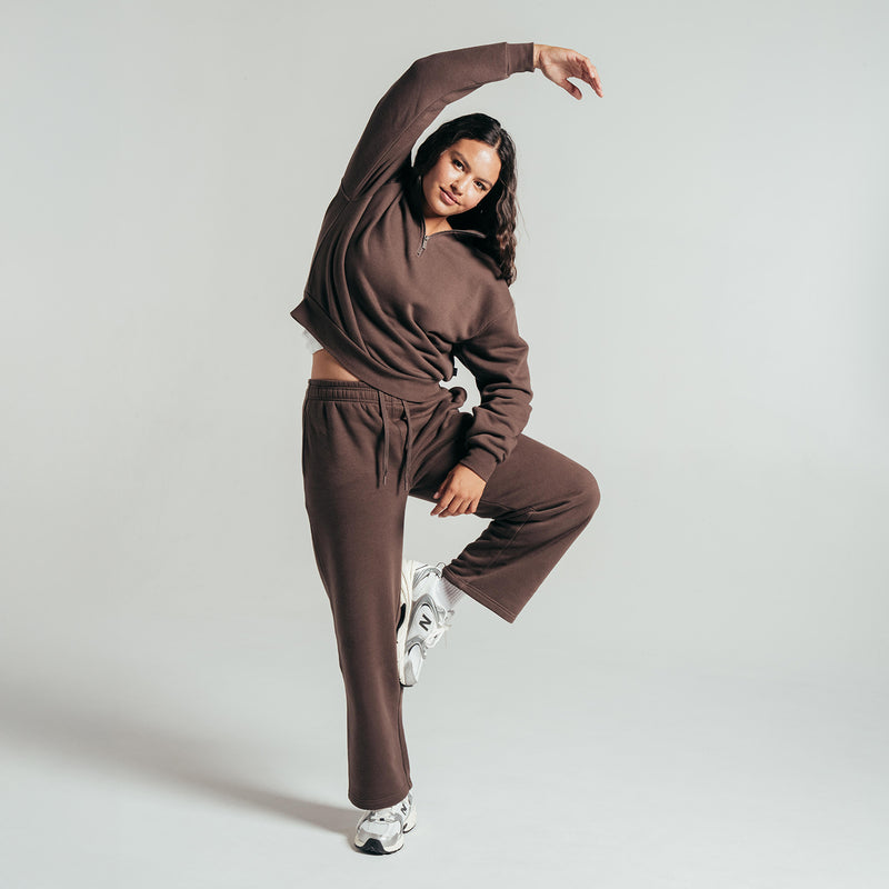 Chocolate brown women's fleece half-zip pullover with drawstring pants