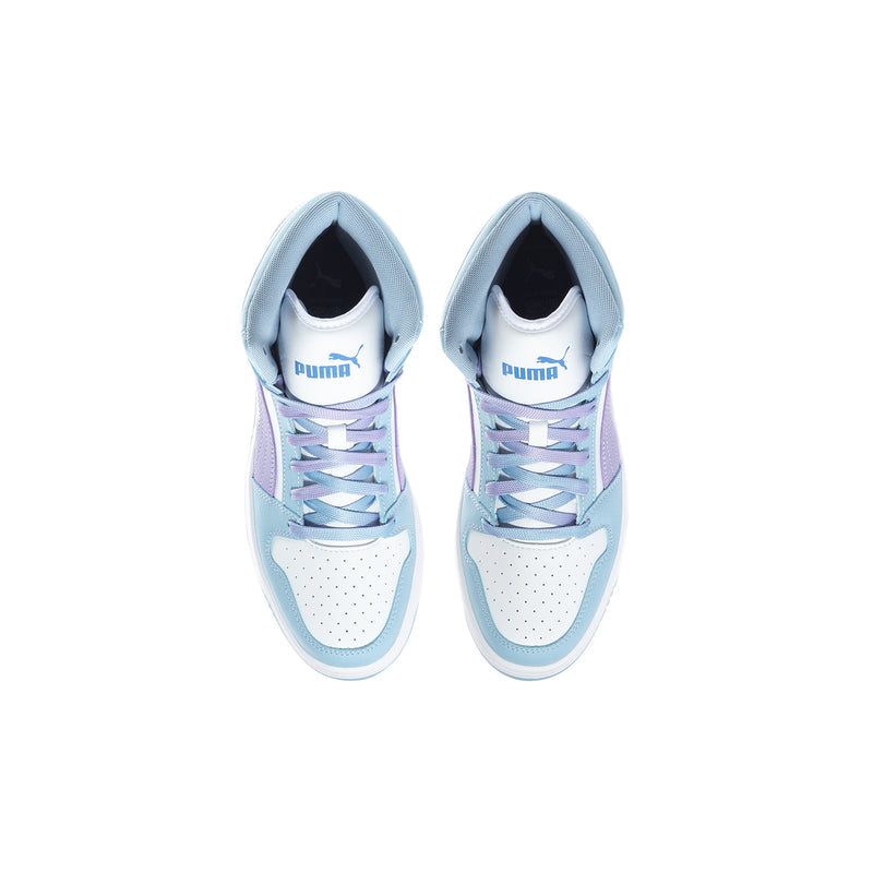 Youth high-top sneakers, front view, light blue uppers with lavender accent panels