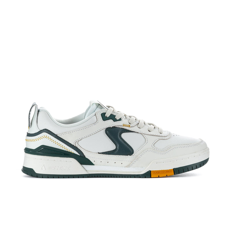 Recoil Targon men's sneakers, white with dark green and teal panels, orange sole detail