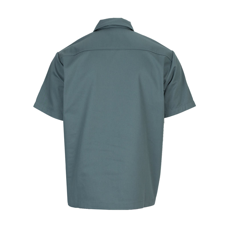 Men's short sleeve work shirt, basalt blue, back view with yoke and vent