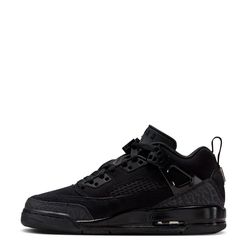 Youth low-top sneakers in black with mesh panels, lace-up closure, and strap