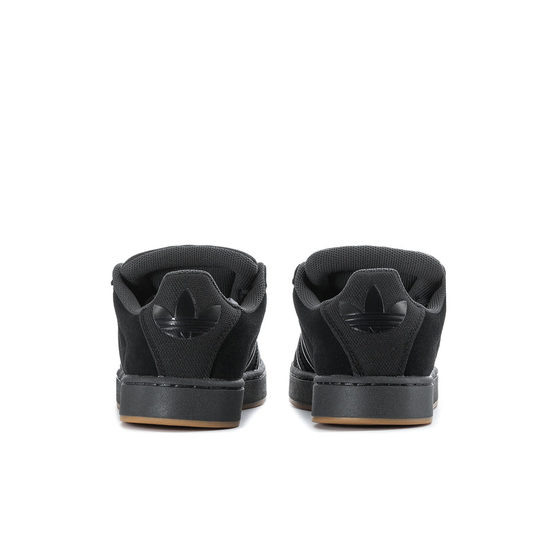Superstar ST men's sneakers, back view pair with black heel counter and gum outsole