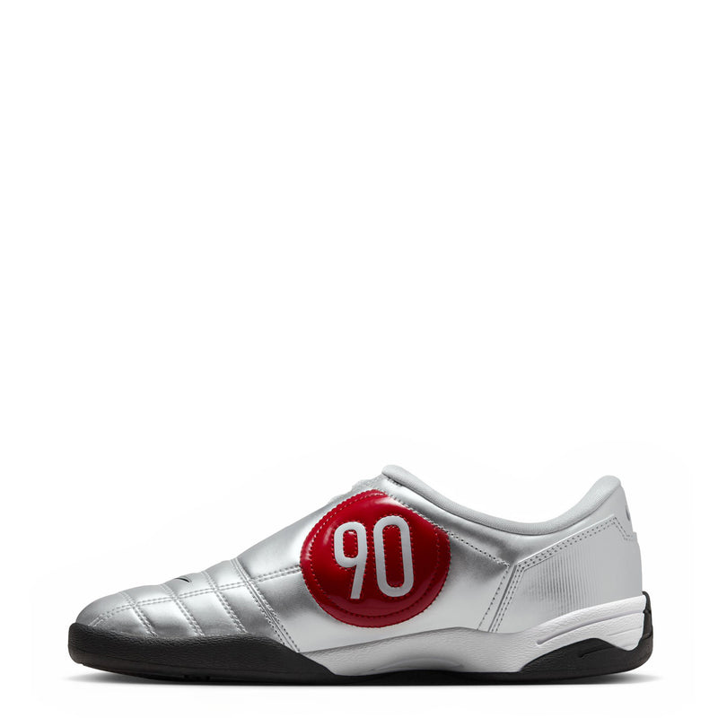 Metallic silver women’s lace-up sneaker with red '90' heel panel and black sole