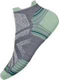 Quarter turn view Women's Smartwool Sock style name Targ Low Ankle in color Med Gray. Sku: SW003105052