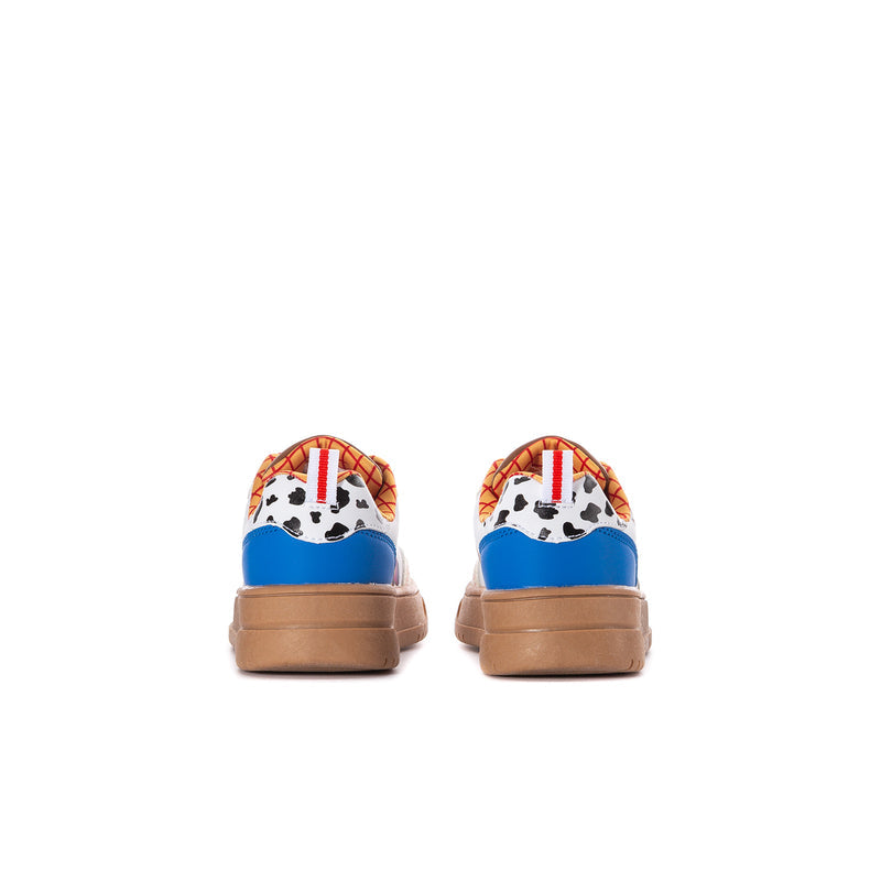 Kids sneakers heel view with blue toe panels, white printed uppers, tan platform sole