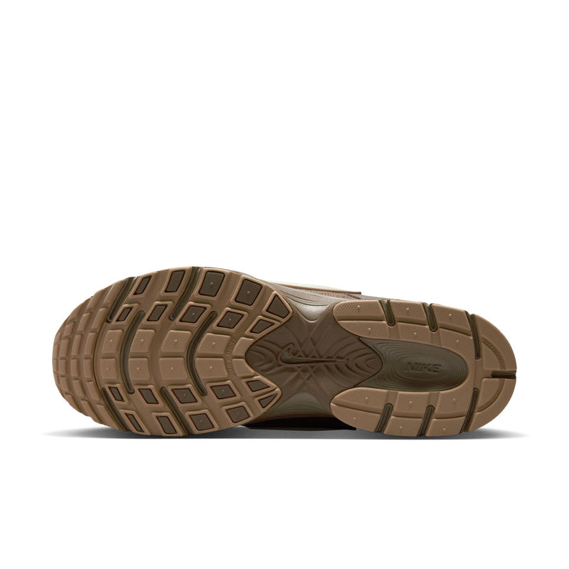 Men's running shoes outsole view, brown tread pattern for grip and traction