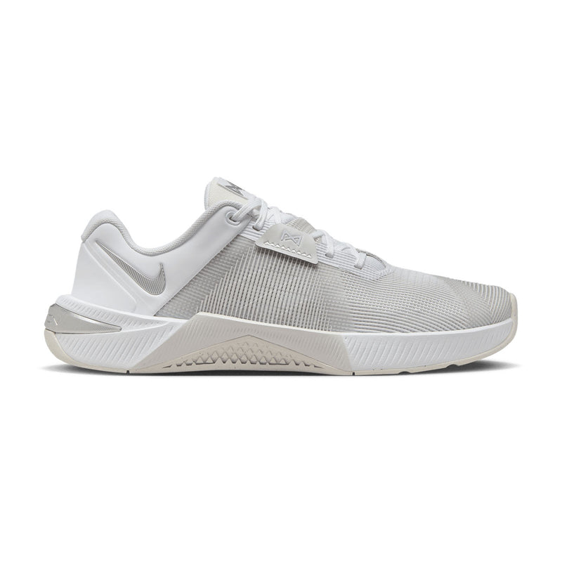 Women's Nike Metcon 10 White / Metallic Silver / Platinum Tint