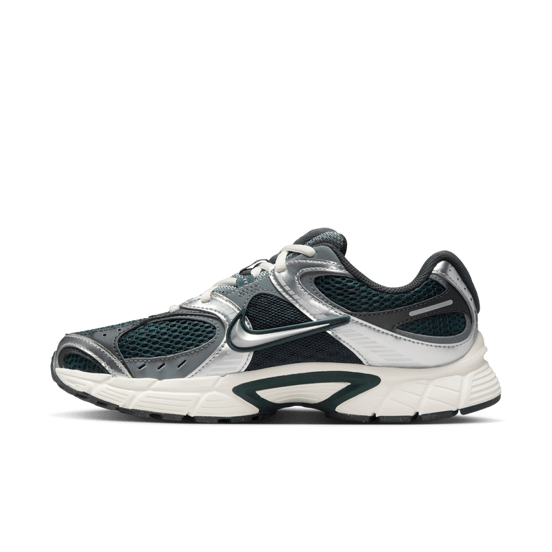 Women's Nike V5 RNR "Seaweed Silver"