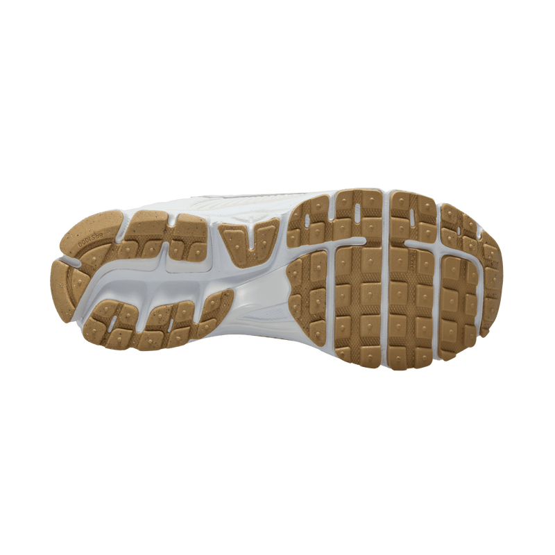Women's Nike Zoom Vomero 5 "White Gum"