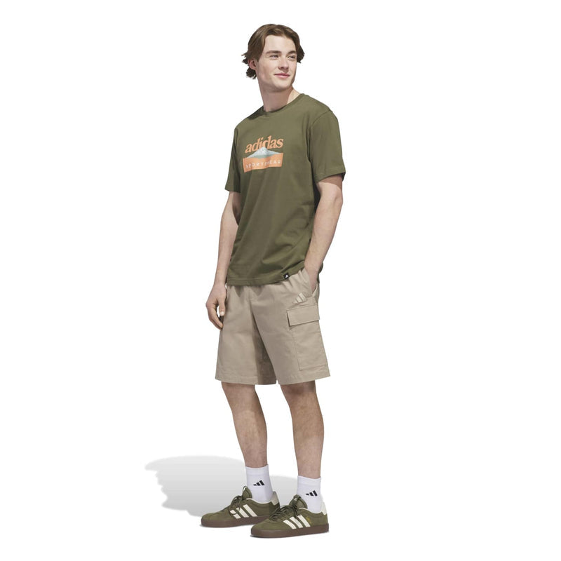 Men's khaki cargo shorts with elastic waist and side pockets