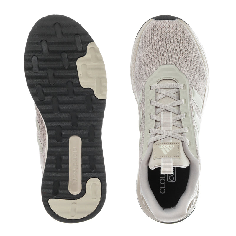 Men's shoes heel and outsole view, dark rubber tread with light midsole